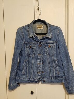 Madewell Light Blue Denim Jean Jacket